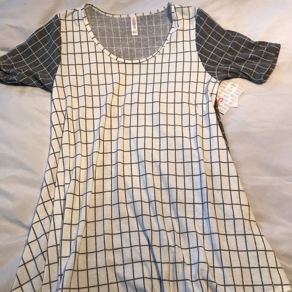 Lularoe Perfect Tee